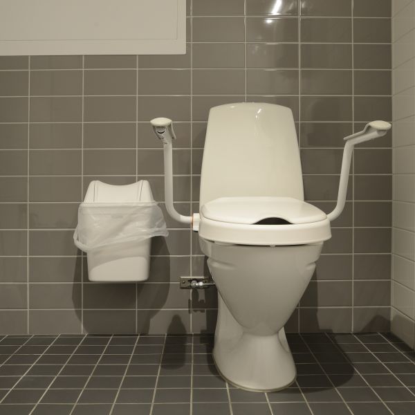 Commercial Toilet Repair in Youngstown